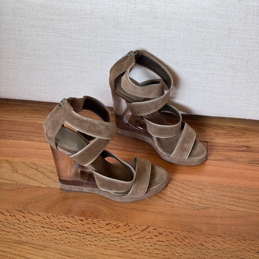 Donna‎ Karan Khaki Suede Wedge Heels Size 38